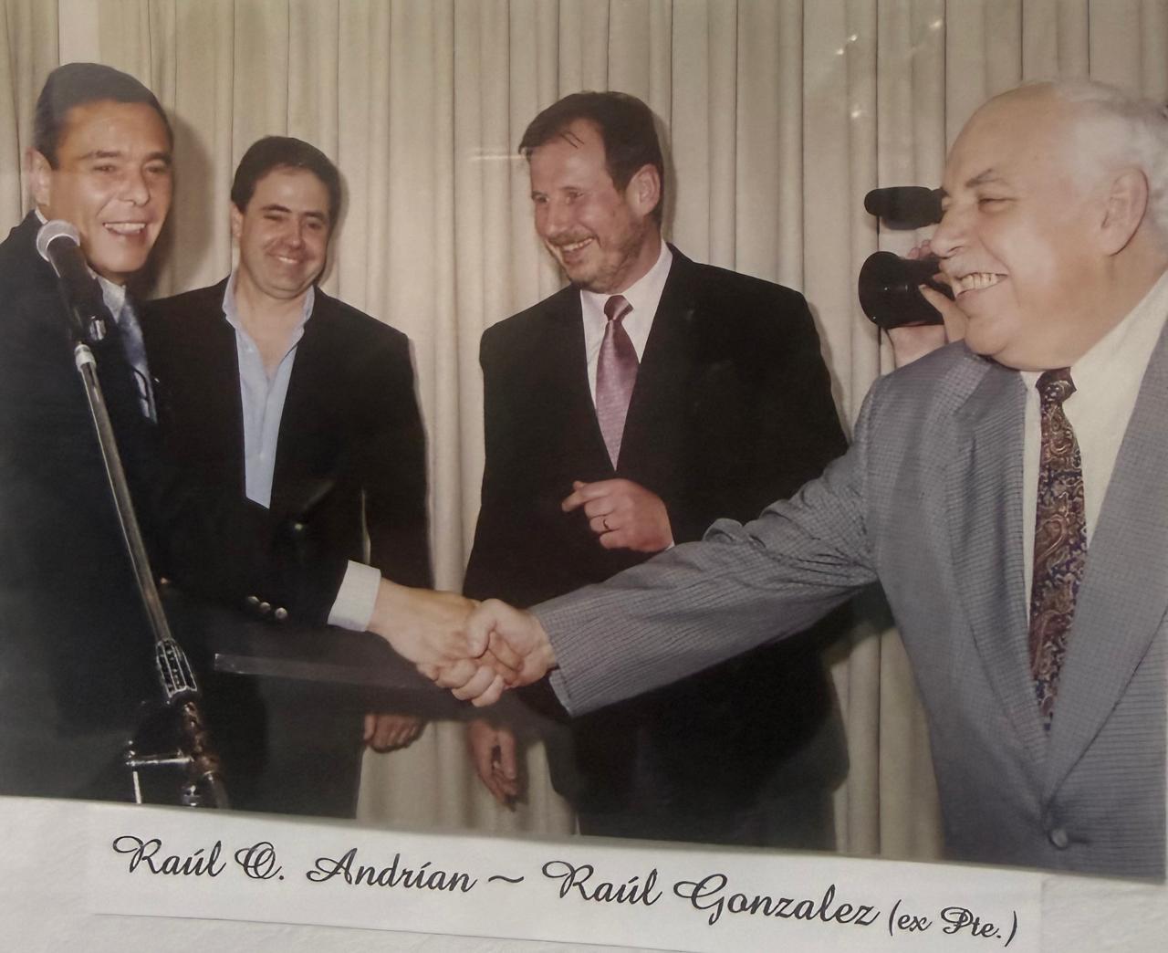 Raúl O. Andrían — Raúl González (ex Pte.)